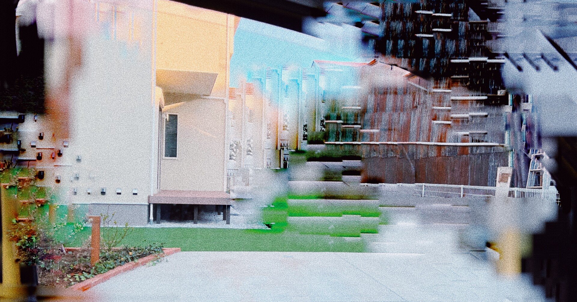 n181411324eca_f31cb366fae94520a9bcb89c58fe0903.jpg